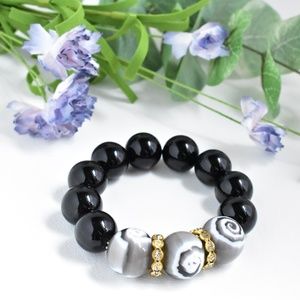 Black and Grey Stretch Beaded Bracelet